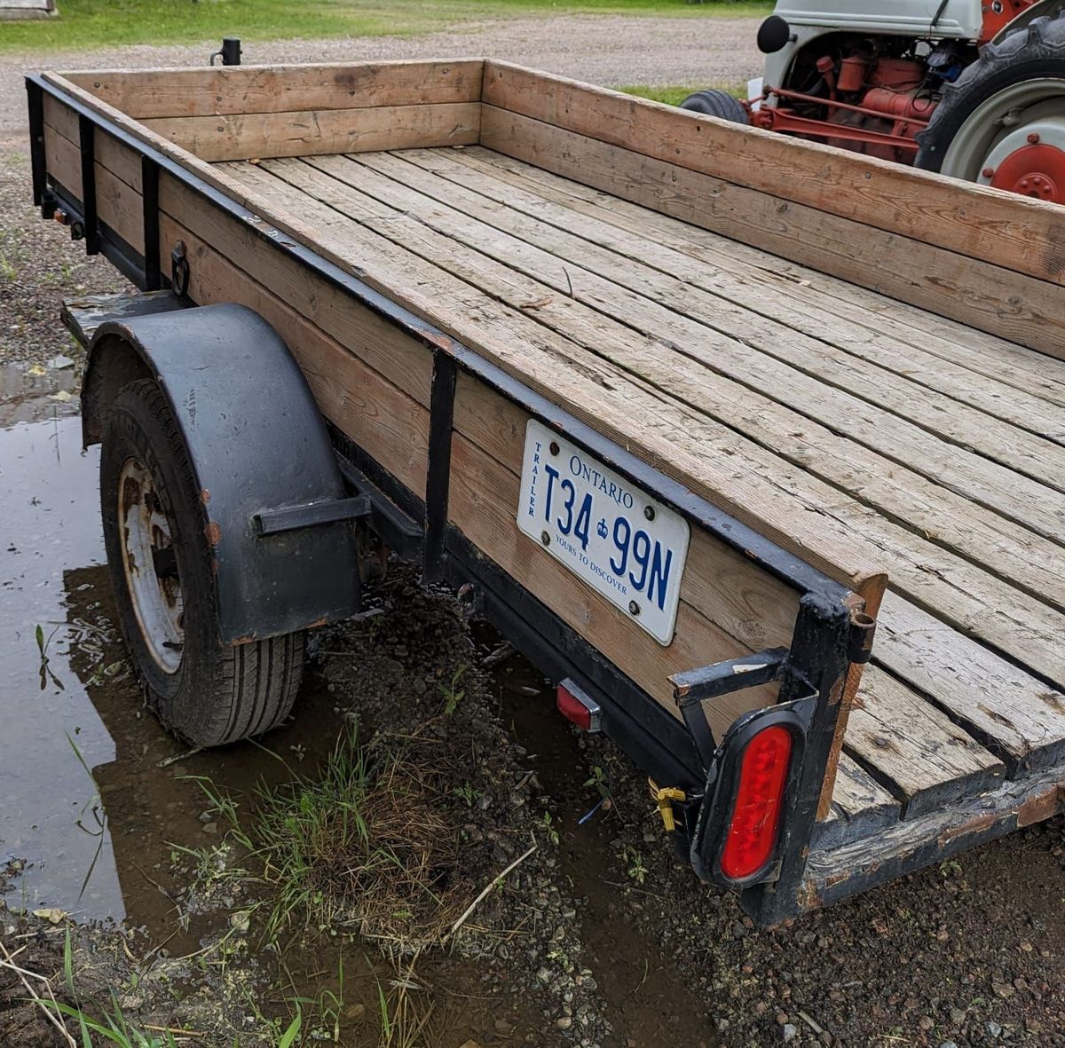 Utility Trailer - Bumper Hitch - Pembroke